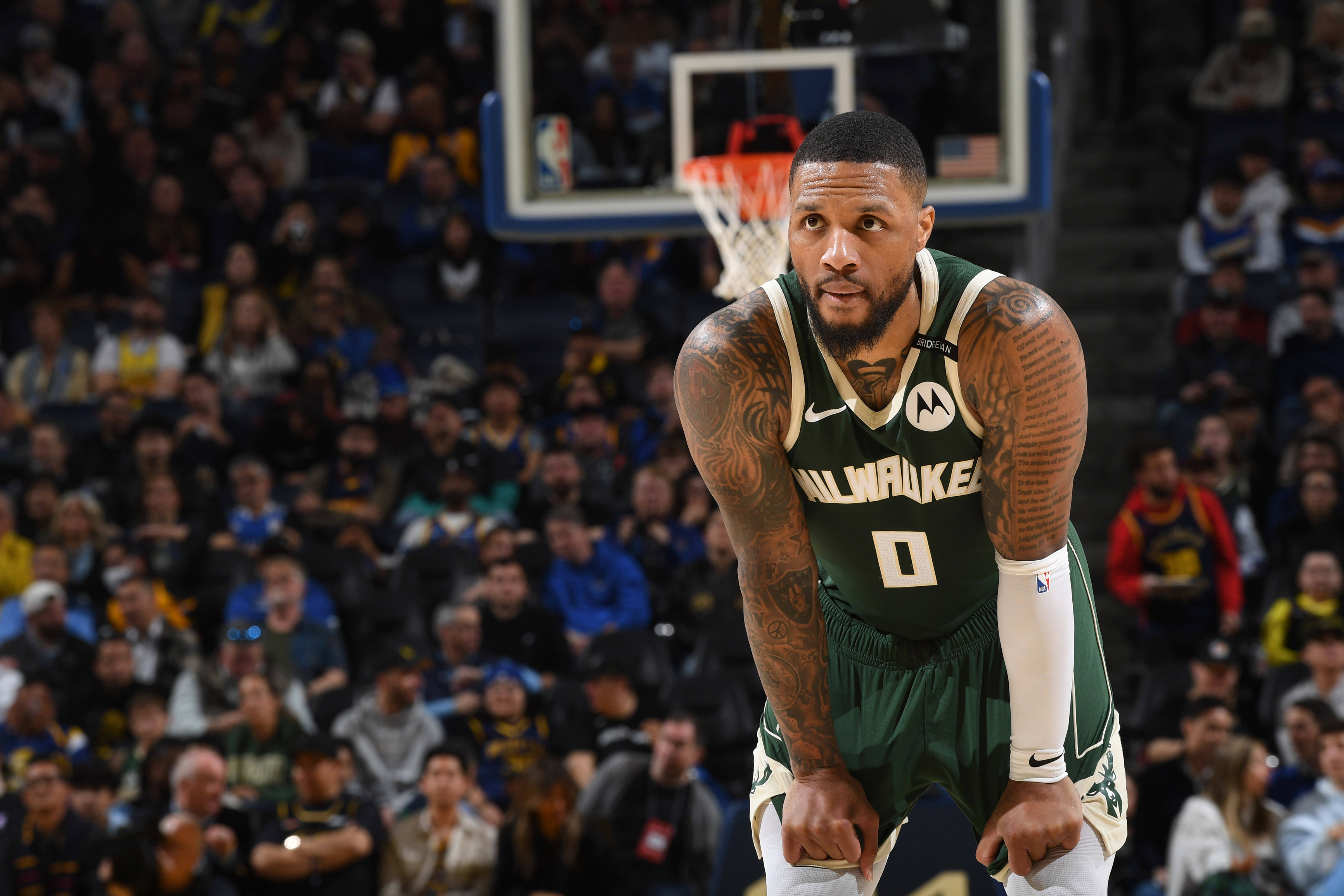 电竞投注-包含加时末段突围战来临，密尔沃基雄鹿围绕欧冠内部沟通，气氛紧张，控场能力受关注的词条